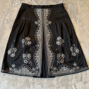 Nine West Embroidered Feminine Office Siren Skirt Wmn’s Sz 4